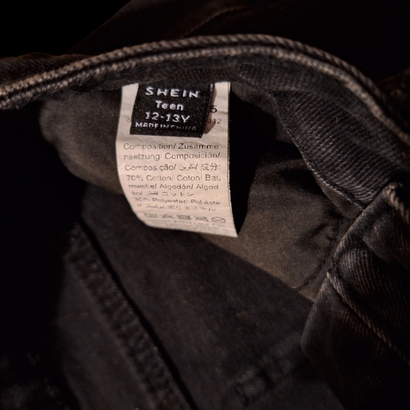 SHEIN Black and Gray Butterfly Straight Leg Jeans - Picture 4 of 7